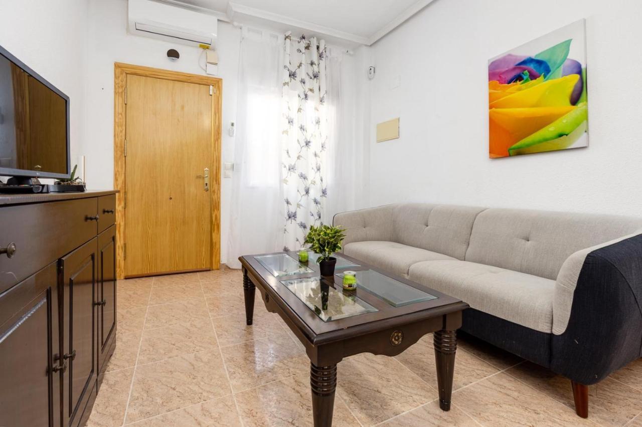 Bonito Apartamento De Dos Habitacion Y Piscina Torrevieja Dış mekan fotoğraf