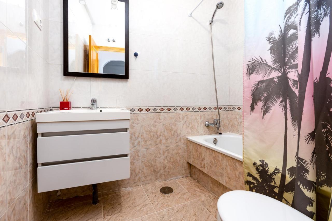Bonito Apartamento De Dos Habitacion Y Piscina Torrevieja Dış mekan fotoğraf